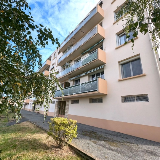  CHAUVET IMMOBILIER : Appartement | RIORGES (42153) | 62.00m2 | 65 000 € 