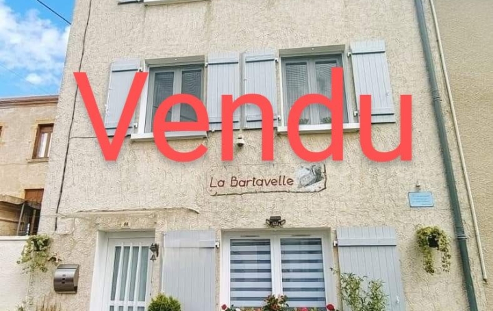 Maison de village   CREMEAUX  63 m2 58 000 € 